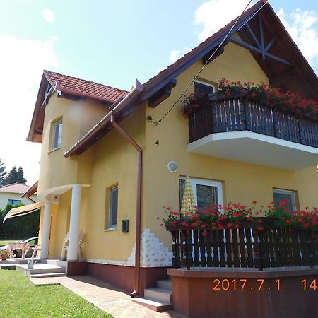 Akacfa Hortenzia Apartman Zalakaros Bagian luar foto