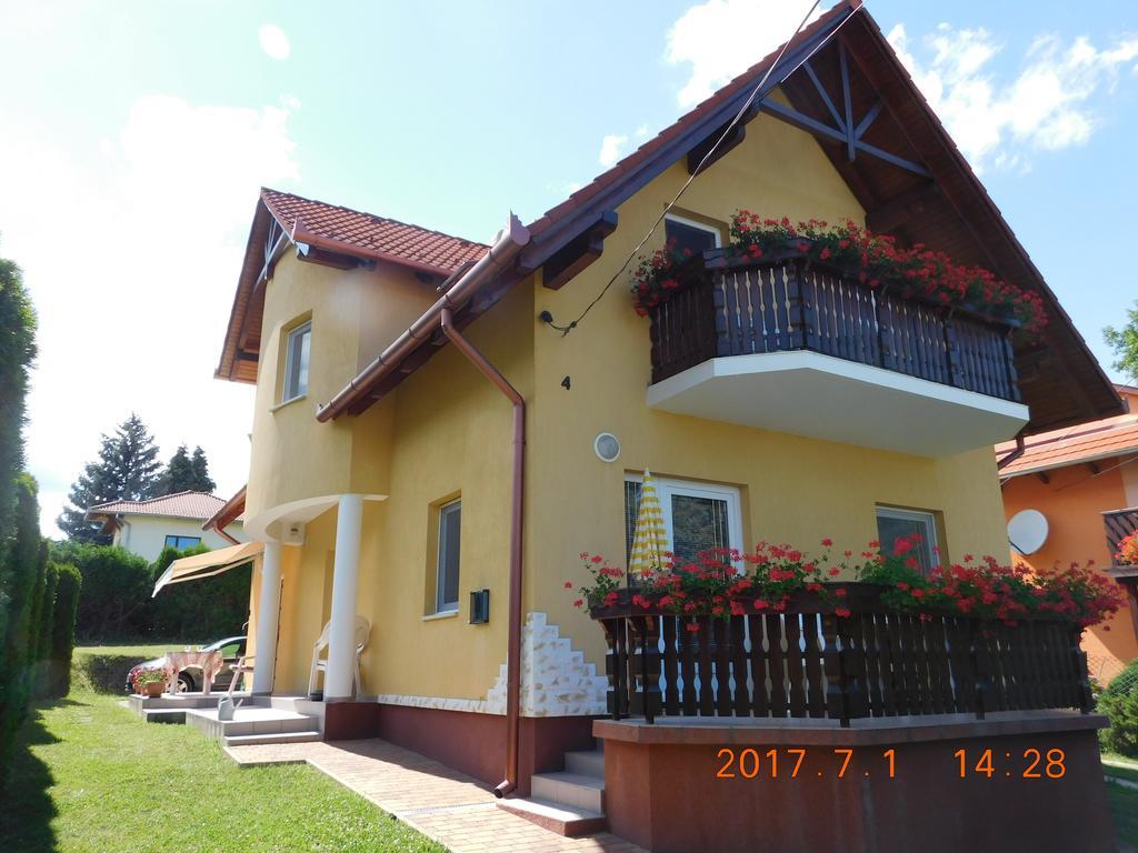 Akacfa Hortenzia Apartman Zalakaros Bagian luar foto